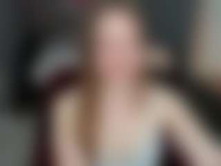 Live cam show with Liza - Flashing on Camsoda