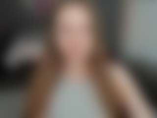Live cam show with Liza - Curvy Small Tits on nudelive.tv