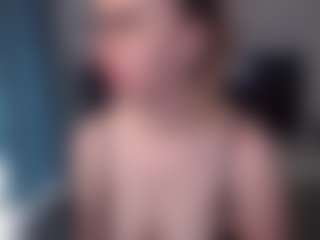 Live cam show with ErikaMonero - Blonde Hair on testsause.com