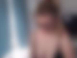 ErikaMonero's Live Sex Cam Show