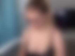 ErikaMonero's Live Sex Cam Show