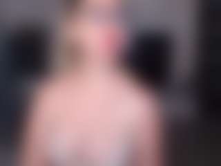 Live cam show with ErikaMonero - Natural on Camiplay Live