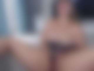 ErikaMonero's Live Sex Cam Show