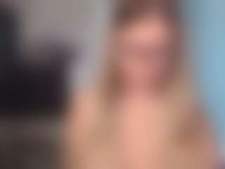 ErikaMonero's Live Sex Cam Show