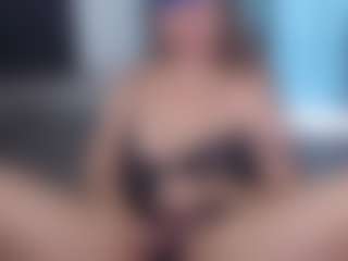 ErikaMonero's Live Sex Cam Show