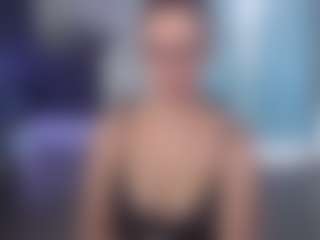 Live cam show with ErikaMonero - Small Tits on Camsoda Late Night