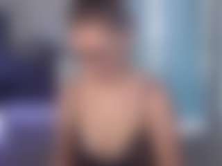 Live cam show with ErikaMonero - Squirt on Camsoda