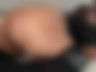 Live cam show with Big Hanna - Ebony on sexytreat.net | colombia