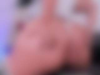 Live cam show with Big Hanna - Strip Ebony on Camsoda | colombia
