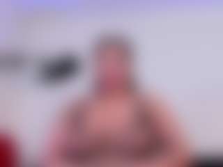 Big Hanna's Live Sex Cam Show