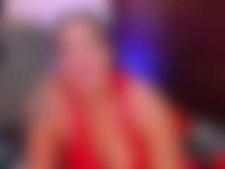 Live cam show with Big Hanna - Lush Brown Hair on Camsoda