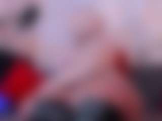 Live cam show with Big Hanna - Brown Eyes on Dolls Live
