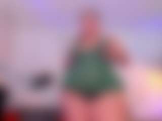 Live cam show with Big Hanna - Big Tits on sexylive.show