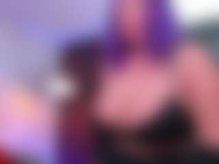 Live-camshow met Big Hanna - Solo op Camsoda