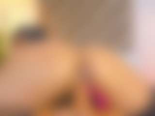 Live cam show with Malaia Hills - Blue Eyes on anonymated.com