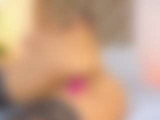 Malaia Hills's Live Sex Cam Show