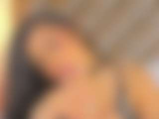 Malaia Hills's Live Sex Cam Show