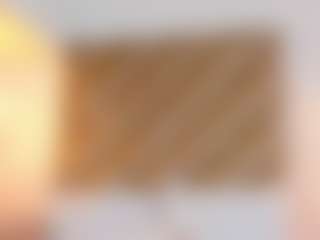 Live cam show with Malaia Hills - Teen (18+) on galaxygirlnitro.com