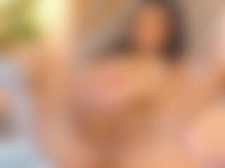 Live cam show with Malaia Hills - Teen (18+) on Camsoda.co
