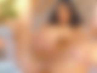 Live cam show with Malaia Hills - Latina on Stripli.com | colombia