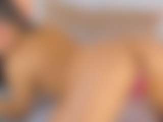Live cam show with Malaia Hills - Big Ass on pussylord.com