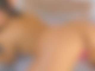 Malaia Hills's Live Sex Cam Show
