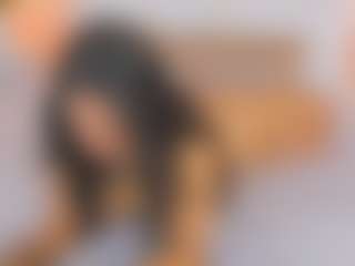 Live cam show with Malaia Hills - Drinking on TeamSkeetLive