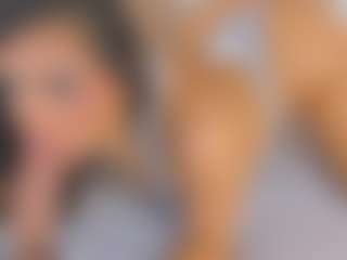 Live cam show with Malaia Hills - Latina on googirlz | colombia