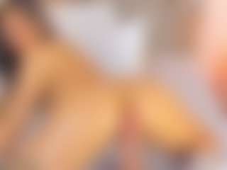 Live cam show with Malaia Hills - Facial Piercings on mypornchat.com