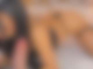 Malaia Hills's Live Sex Cam Show