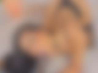 Malaia Hills's Live Sex Cam Show