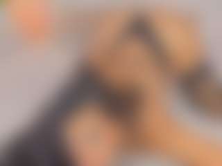 Malaia Hills's Live Sex Cam Show