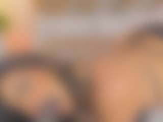 Malaia Hills's Live Sex Cam Show