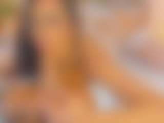 Malaia Hills's Live Sex Cam Show