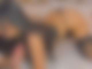 Malaia Hills's Live Sex Cam Show