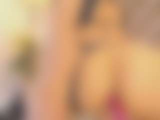 Malaia Hills's Live Sex Cam Show