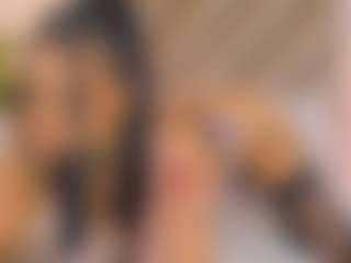 Malaia Hills's Live Sex Cam Show
