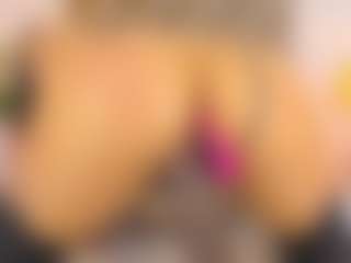 Malaia Hills's Live Sex Cam Show