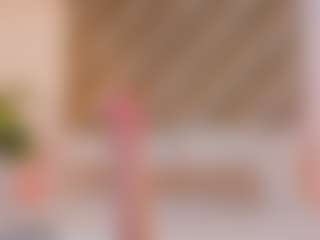 Malaia Hills's Live Sex Cam Show