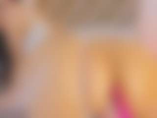 Malaia Hills's Live Sex Cam Show