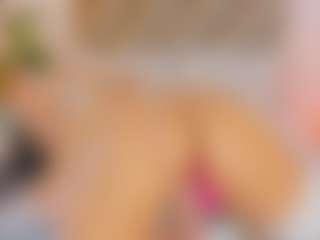 Malaia Hills's Live Sex Cam Show