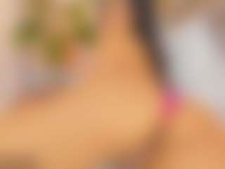 Malaia Hills's Live Sex Cam Show