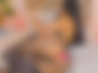 Malaia Hills's Live Sex Cam Show