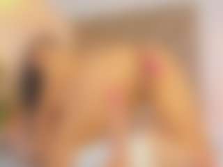 Malaia Hills's Live Sex Cam Show
