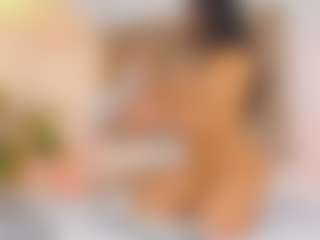 Malaia Hills's Live Sex Cam Show