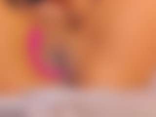 Malaia Hills's Live Sex Cam Show