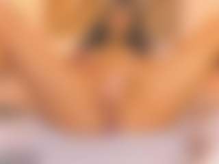 Malaia Hills's Live Sex Cam Show