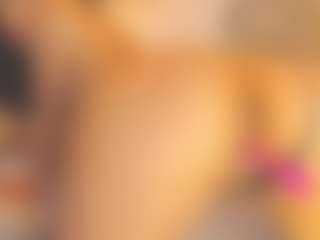 Malaia Hills's Live Sex Cam Show