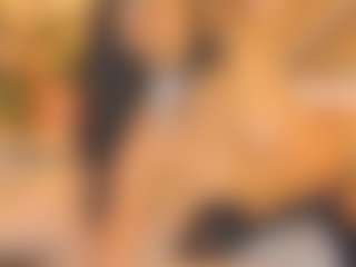 Malaia Hills's Live Sex Cam Show