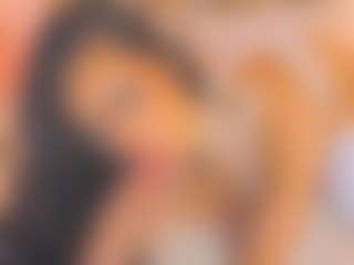 Malaia Hills's Live Sex Cam Show